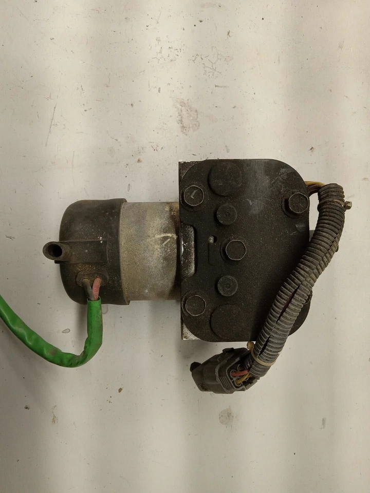 1995 - 1997 MAZDA MILLENIA ABS ANTI-LOCK PUMP BRAKE PART OEM, TA01 43 7A0 - Image 3 of 4