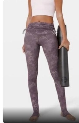 Lululemon Hug Your Core Super High Rise Tight 28