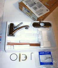 CHICAGO FAUCETS 2200-4CP NOS DECK MOUNT SINGLE HANDLE LAVATORY FAUCET BRASS CHRM
