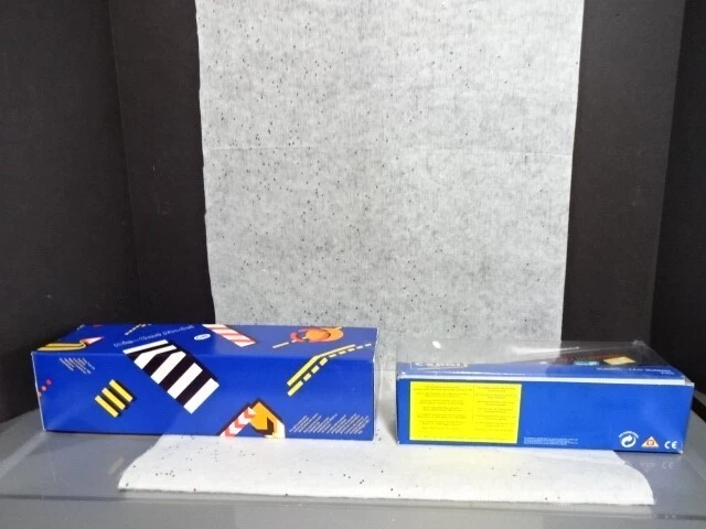 CORGI FAO SCHWARZ TRUCK DIE CAST HAULER 玩具模型收藏系列 2 件套 全新带盒!!! — 第 3/3 张图片