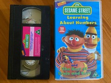 SESAME STREET LEARNING ABOUT NUMBERS  Kids VHS VIDEO  PAL  Pre owned  
