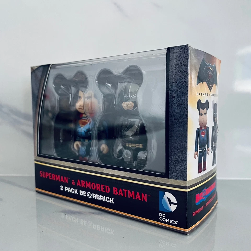 Nuevo MEDICOM BEARBRICK Blindado BATMAN vs SUPERMAN 100% Juego de 2 (2016) Foto 3 de 4