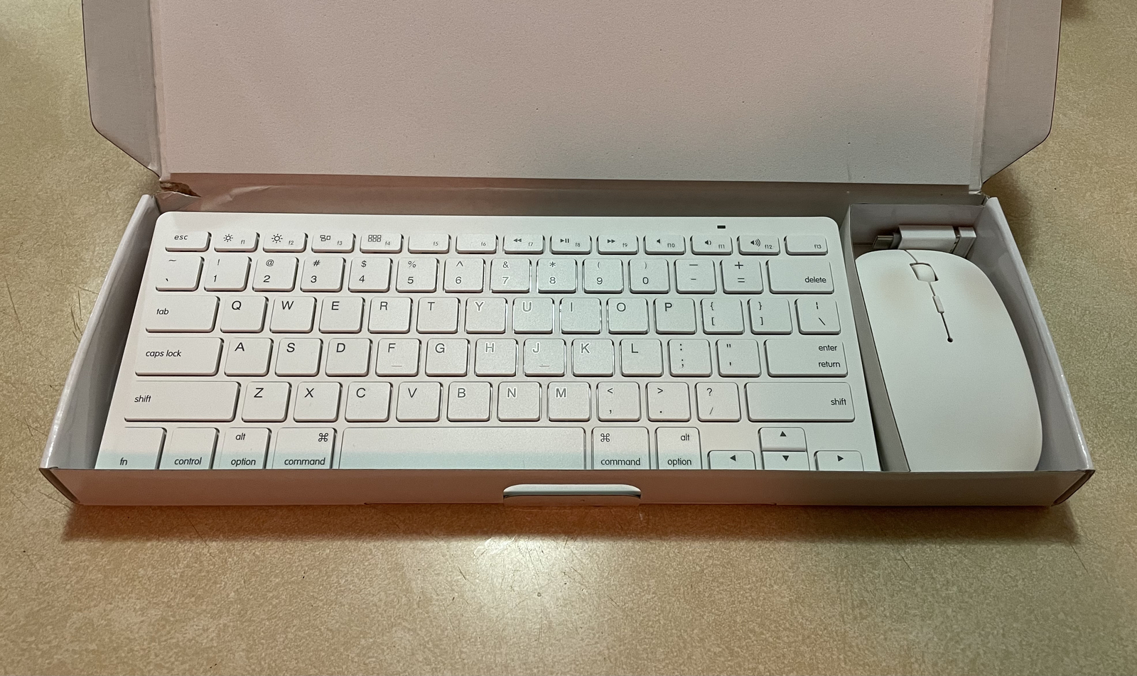 Wireless Mouse and Keyboard Compatible with PC and Mac-image