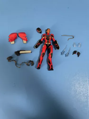 HASBRO MARVEL LEGENDS SERIES PANTERA NEGRA IRONHEART NUEVO SUELTO 2022.