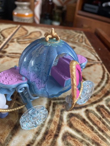 Disney Store Animators' Collection Littles ~ Cinderella Carriage Mini Play Set - Picture 2 of 10