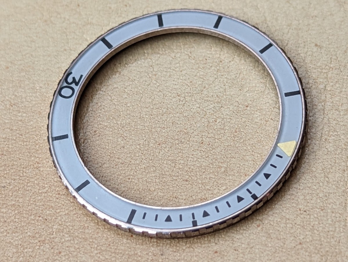 Near NOS Genuine and Original Vintage Zodiac Sea Wolf Acrylic