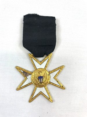 Original Vintage Masonic Knights Templar Medal Order of Malta US Flag Eagle