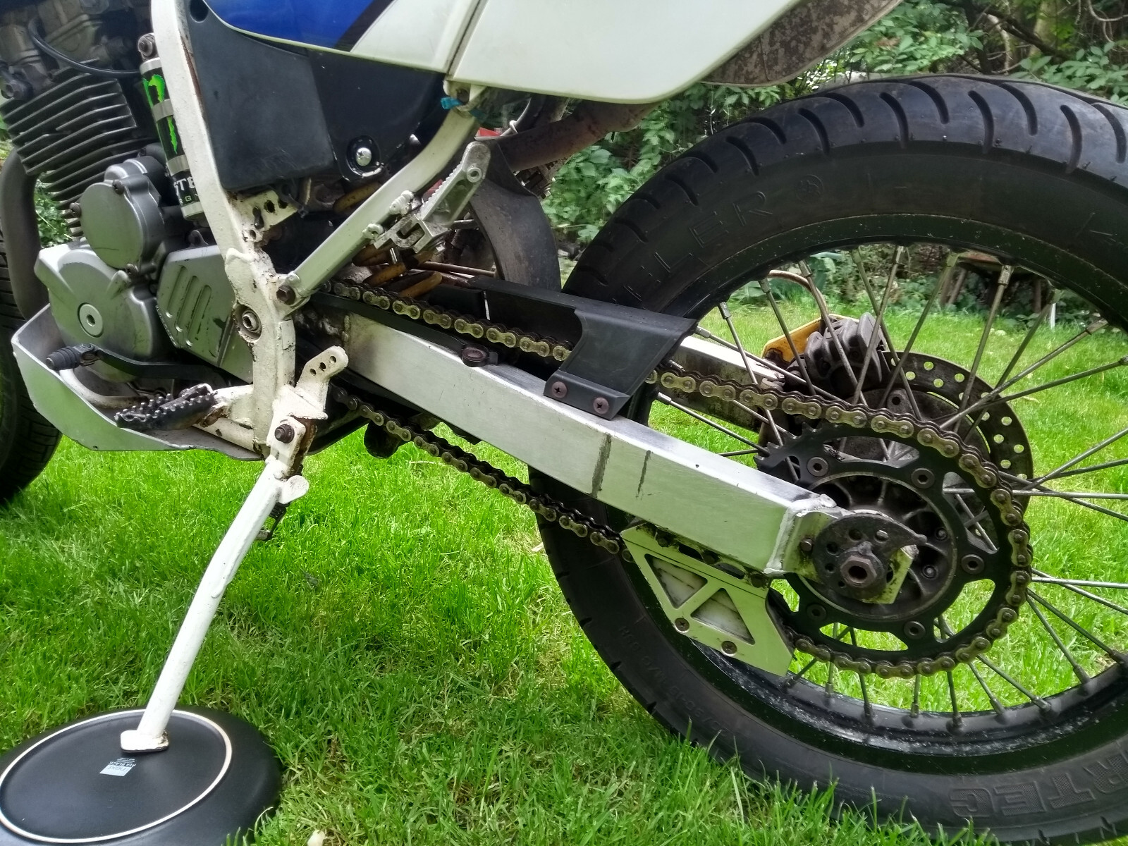 Suzuki Djebel DR250 DR 250 S Trail bike Enduro bike Green lane