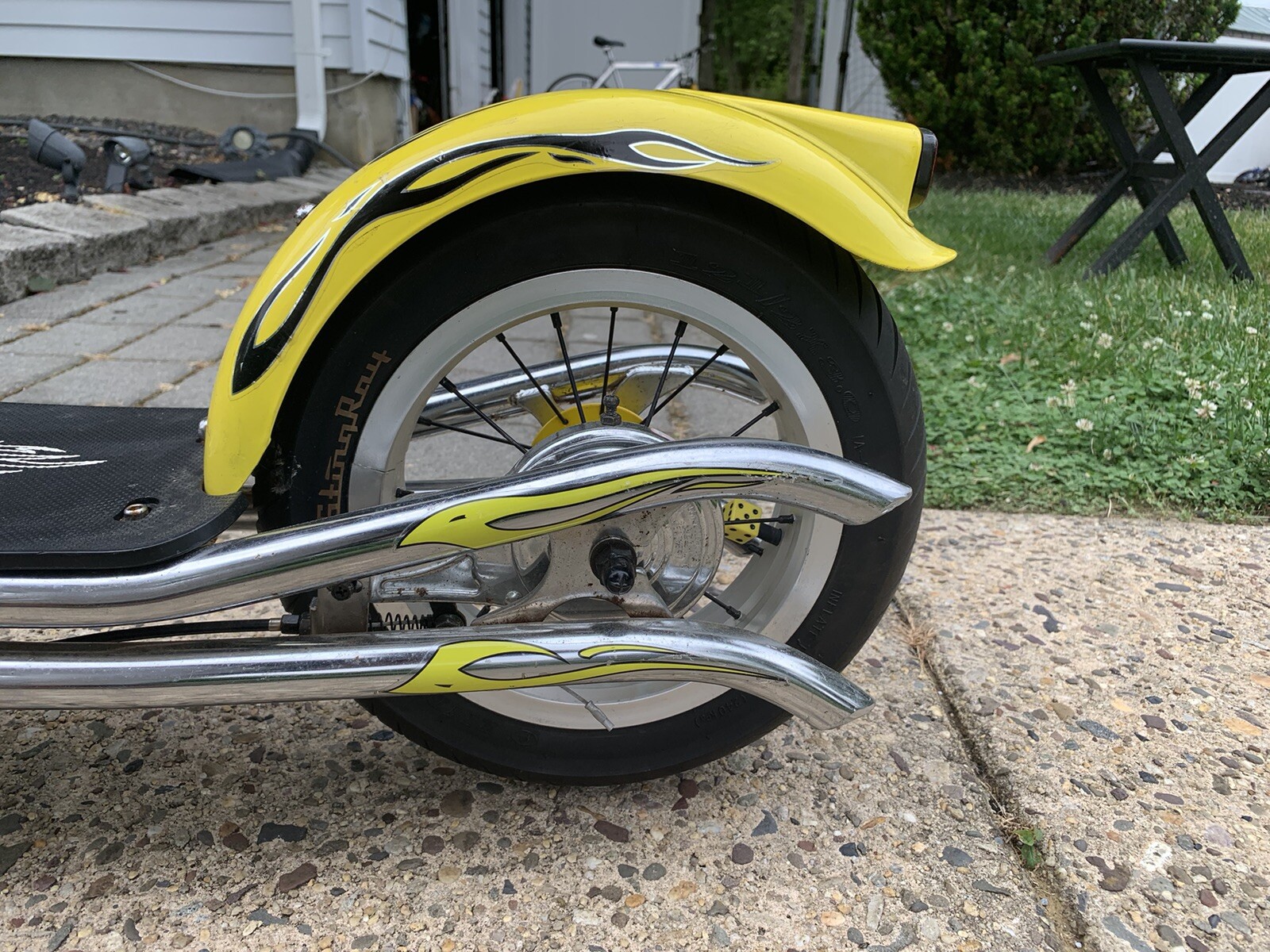 Vintage Yellow Schwinn Stingray Scooter Rare great condition Original