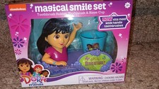 Dora The Explorer Magical Smile Set Toothbrush Holder Set New