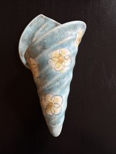 Vintage Beswick Wall Pocket Vase no 433