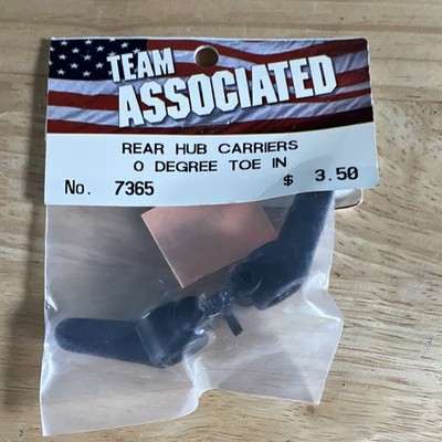 Team Associated Rear Hub Carriers 0 Deg Toe-In 7365 Vintage 1:10 RC Part