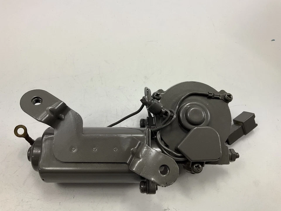 REMAN. Beck Arnley 196-2068 Rear Window Wiper Motor 1987-1988 Chevrolet Sprint - Image 3 of 4