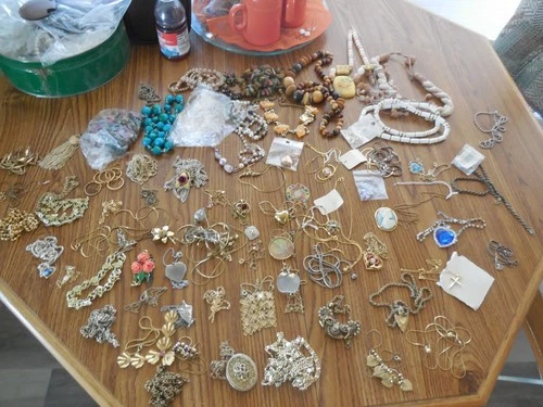 Vintage to Now Huge Lot Costume Jewelry neckless Lot With Several Signed