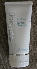 Epicuren - Apricot Cream Cleanser 2.5 fl oz / 74 ml 