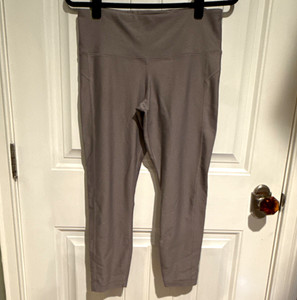 Under Armour HeatGear Compression Women's Gray Ankle Leggings Size L