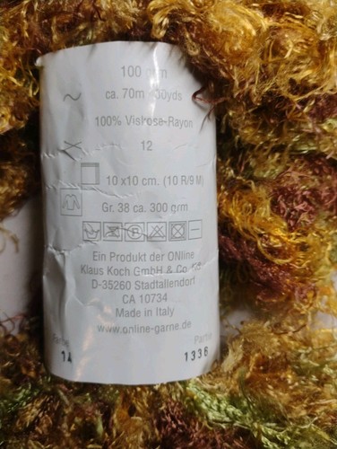 ONline Linie 42 Plush Yarn – 100g Skein Italy – Rayon Textured Eyelash Yarn - Picture 3 of 5