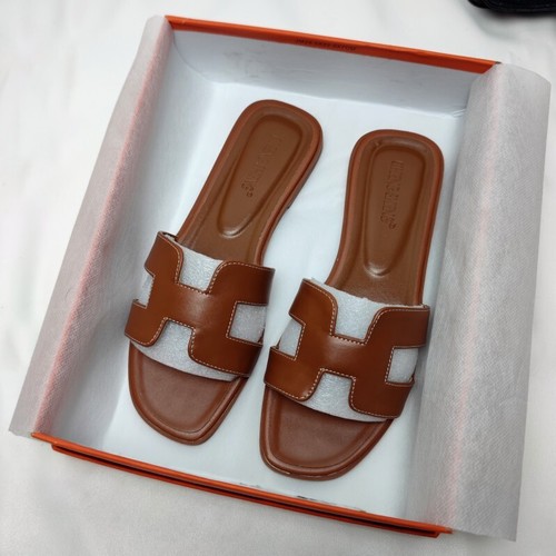 Neu Damen Leder Pantoletten Slipper flache Sommerschuhe Strand (keine Box) - Bild 10 von 19