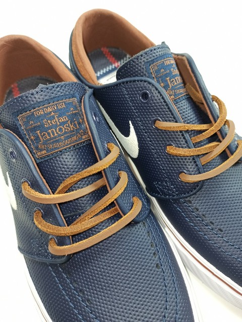nike janoski obsidian leather
