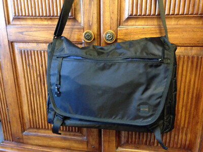 KNOMO LONDON HUGH LAPTOP MESSENGER 14 INCH [40-091] BLACK