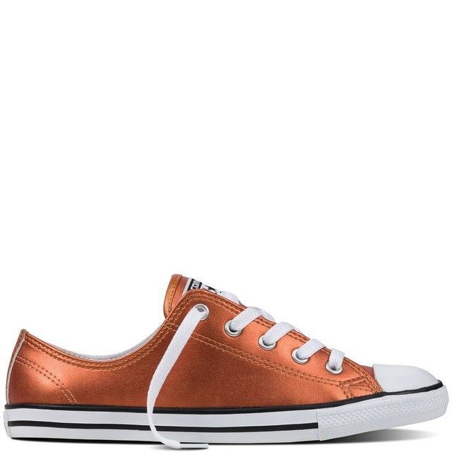 converse dainty metallic