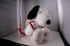 Hallmark Valentines Snoopy Cupid 11" Plush Dog Sound Motion Works Peanuts W/tags