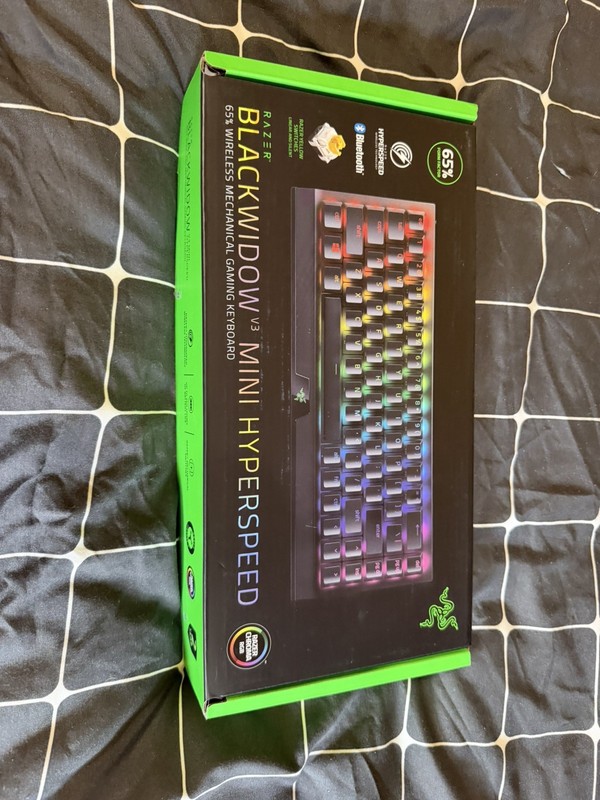 Razer BlackWidow V3 Mini HyperSpeed Keyboard - Black | UK Layout-Yellow Switches