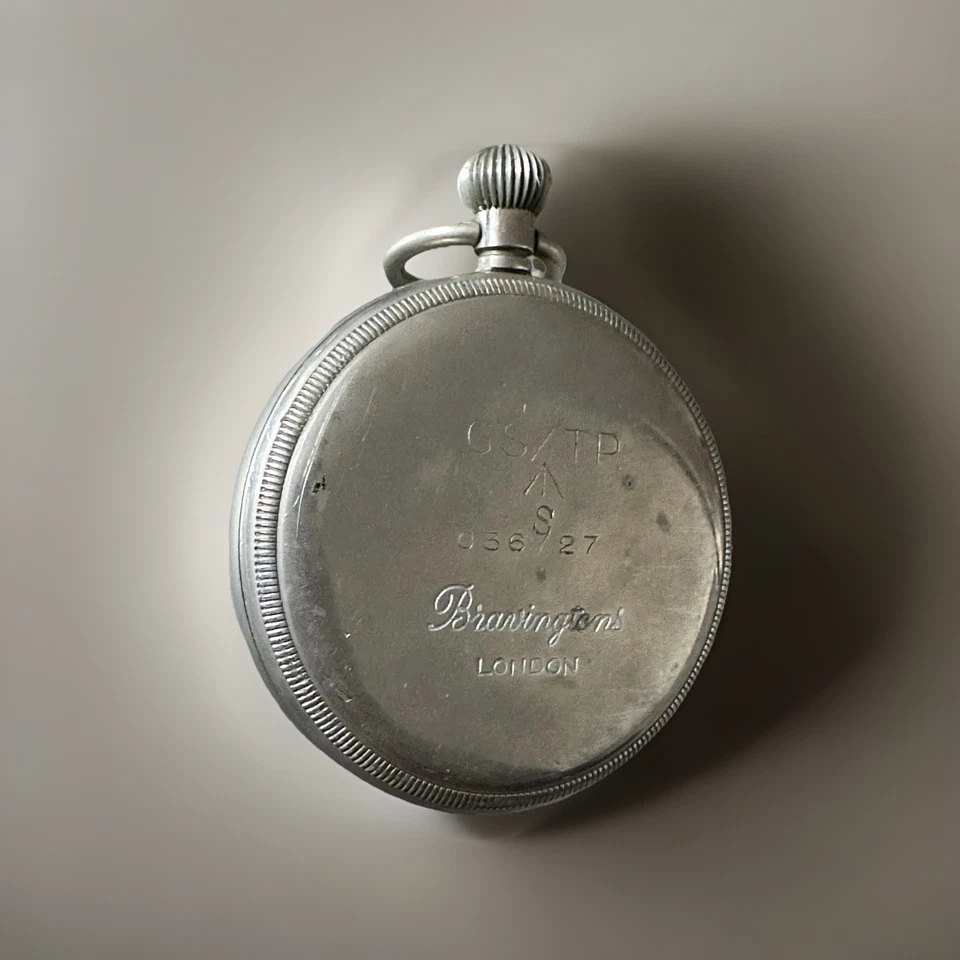 Vintage Unbranded 15 J Cal.30 WWll Military GSTP ‘BRAVINGTONS”SWISS Pocket Watch - Image 4 of 4