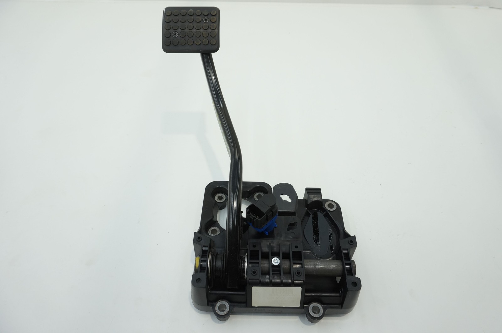 Aston Martin Vanquish 2013-2018 Bracket assembly P/N CD332450FA