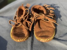 Vintage Handmade Brown Suede Leather Moccasins Fringe Children&rsquo;s Size 6