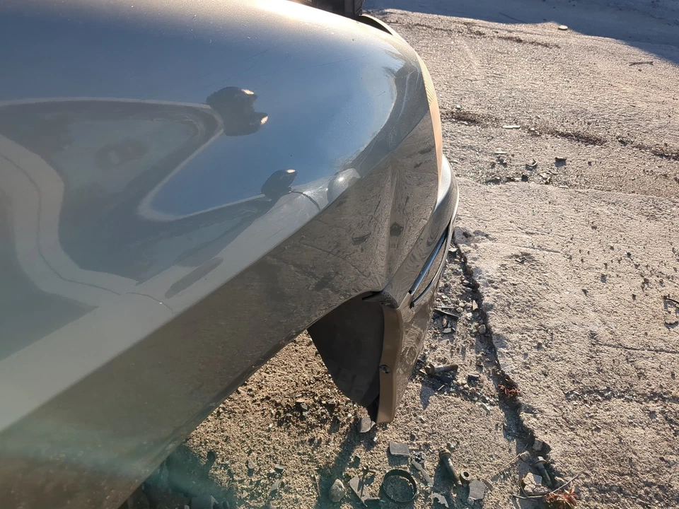 2004-2007 Ford Freestar Passenger Fender EHC0W - Image 2 of 4