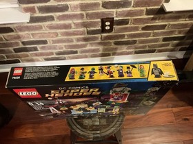Lego 76035 DC Comics Super Heroes: Jokerland - Batman Retired New Sealed