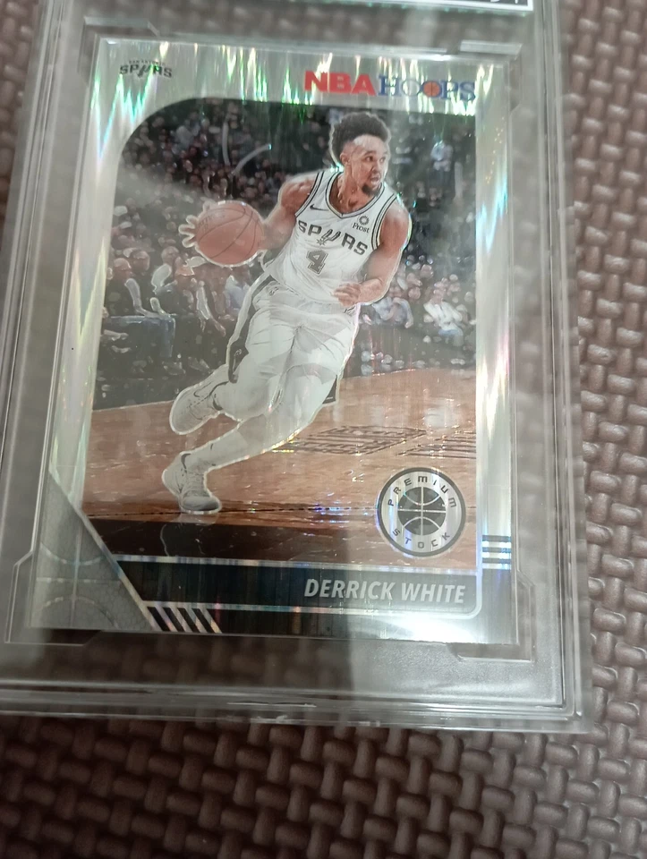 Derrick White 2019 Panini Hoops Premium Stock Base Flash Prizm card (BYCC-10) - Image 3 of 4