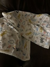 Fleece White Baby Blanket w/Crochet Edge  ANIMALS   34" x 42"