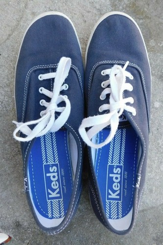 keds work shoes