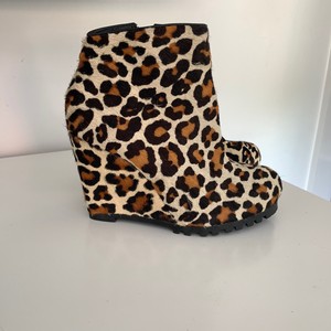 kurt geiger leopard boots