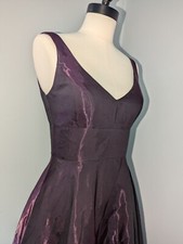 Stunning Xscape V-Neck Burgundy Maxi Dress Size 2 Made in USA - Prom Formal