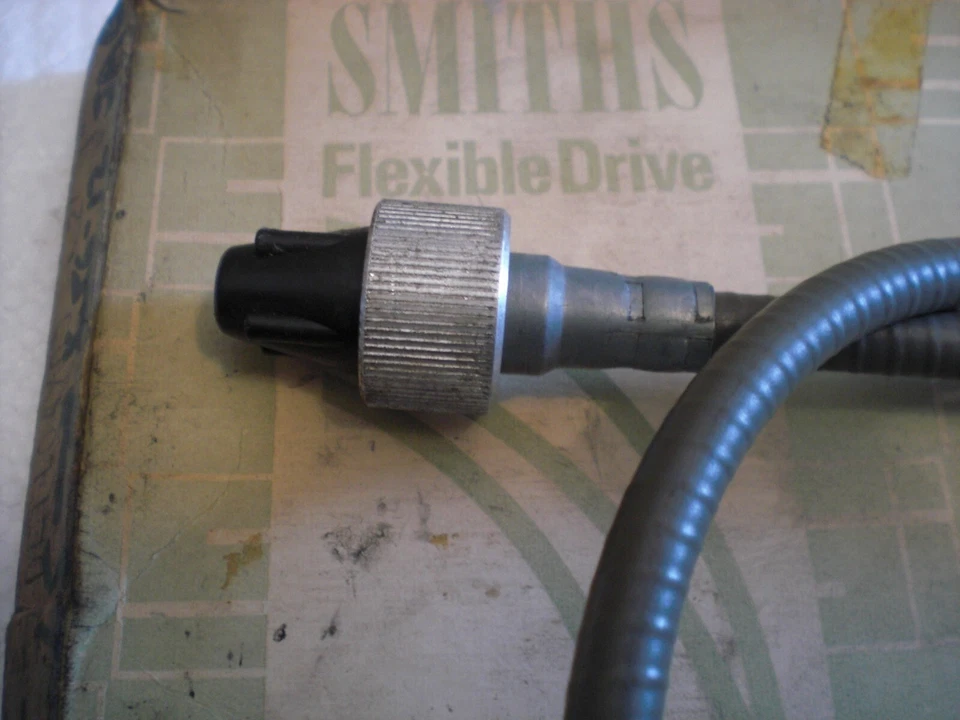 ФИРМЕННЫЙ КАБЕЛЬ СЧЕТЧИКА EGR SMITHS 25 ДЮЙМОВ JAGUAR XJ6 XJ12 1975 Г. И ДАЛЕЕ - Изображение 3 из 4