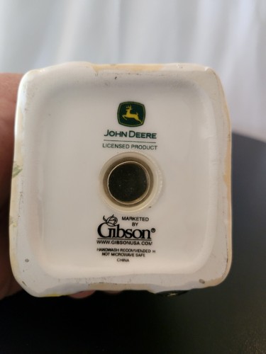 Vintage John Deere Salt And Pepper Manufactured by Gibson Stoneware - Picture 12 of 12
