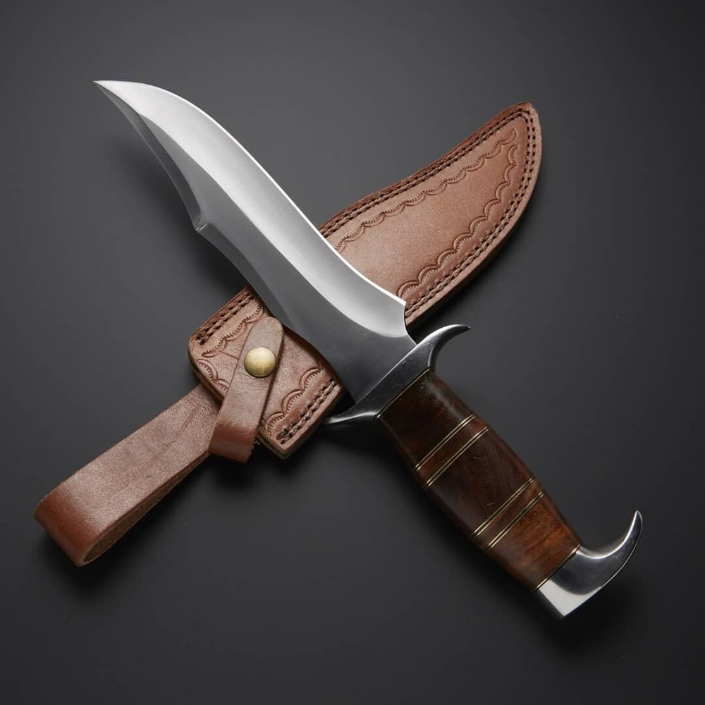 Handmade Carbon Steel Crocodile Bowie Knife with Classic Design Handmade Carbon Steel Crocodile Bowie Knife with Classic Design