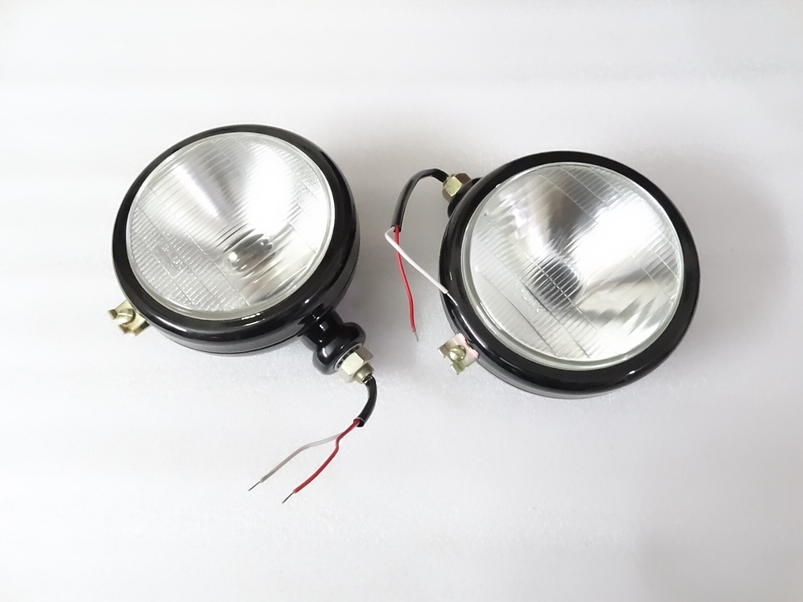 Ford Tractor Head Light Set (LH And RH) 12V Black #18D29 - Foto 2