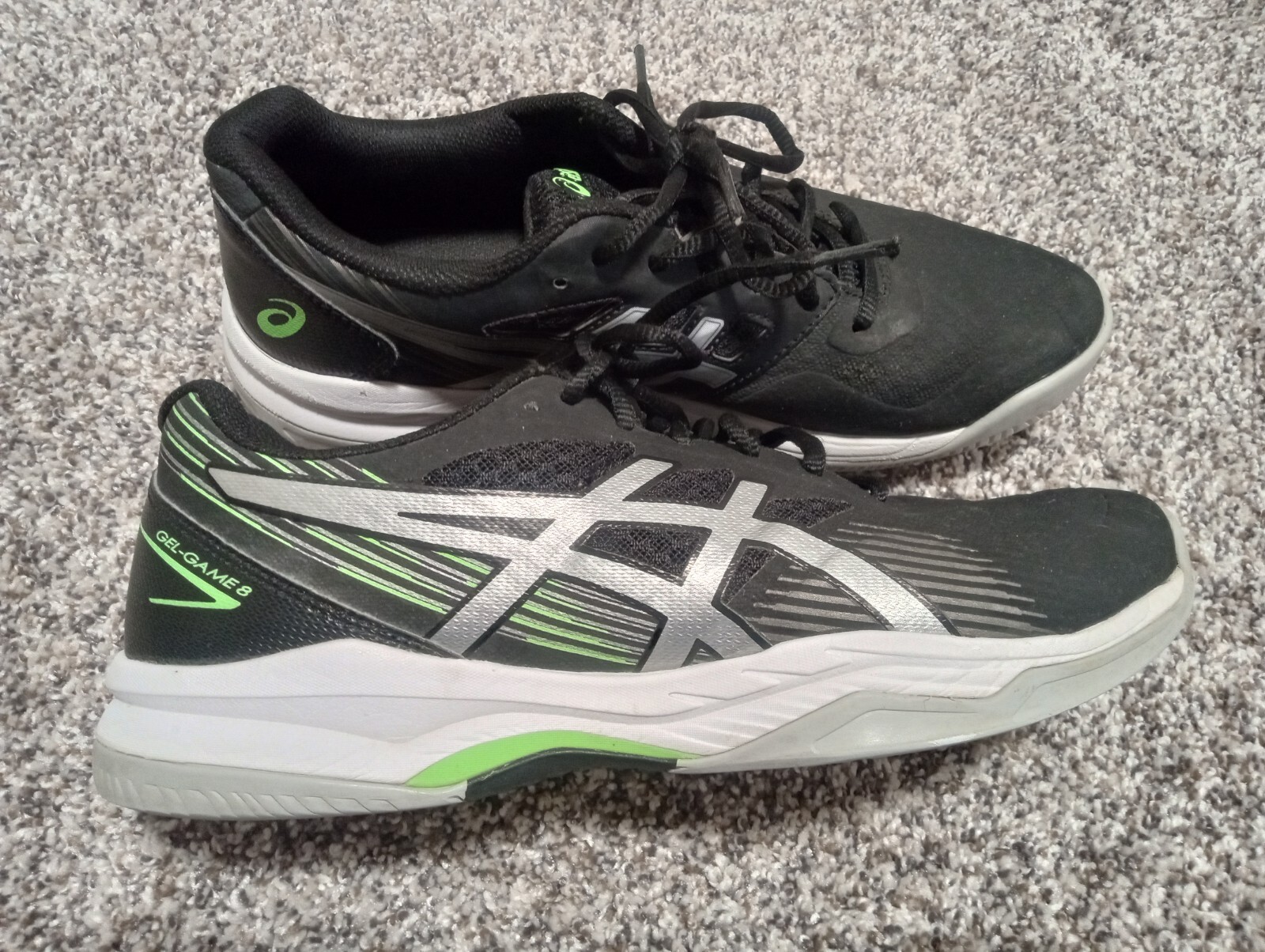 Zapatos para correr Asics Gel Game 8 de caña baja verdes negros para hombre EE. UU. 9