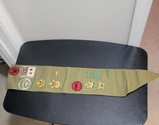 VTG 40s Boy Scouts America BSA Uniform Green Sash with 20 Patches Merit Badges