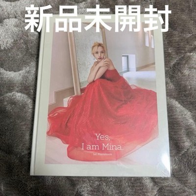 Yes,I am Mina 〜Gray ver〜 Yes, I am Mina: 1ST PHOTOBOOK＜Gray Ver