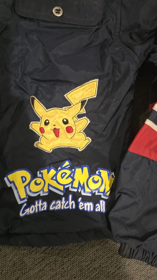 Chaqueta Nintendo Pokemon Vintage Casi Como Nueva Talla S Foto 3 de 4