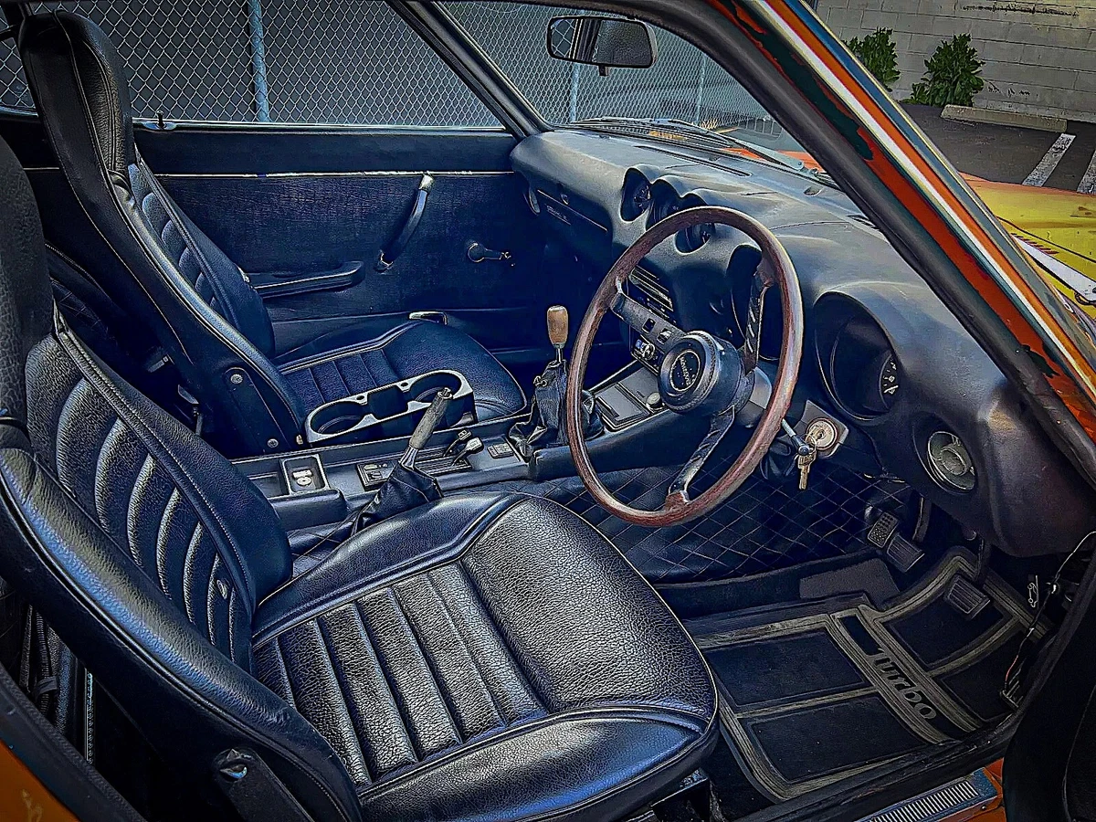 自動車 D'z Factory Nissan Z Production in Japan | Inteligent Factory - YouTube