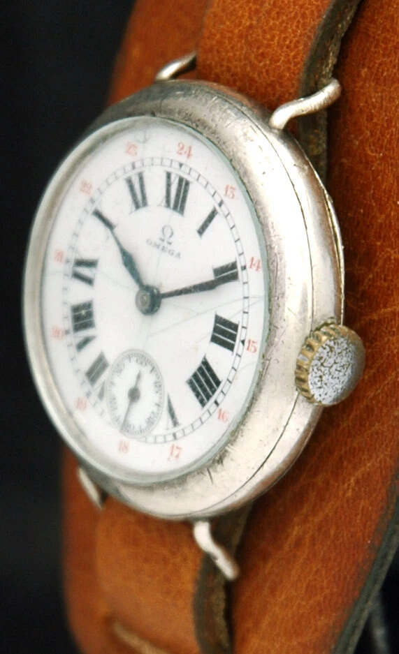 OMEGA Militar Primeira Guerra Mundial Oficial Britânico RELÓGIO 24HR Mostrador Prata TRENCH 1910s Guerra RARO - Imagem 2 de 4