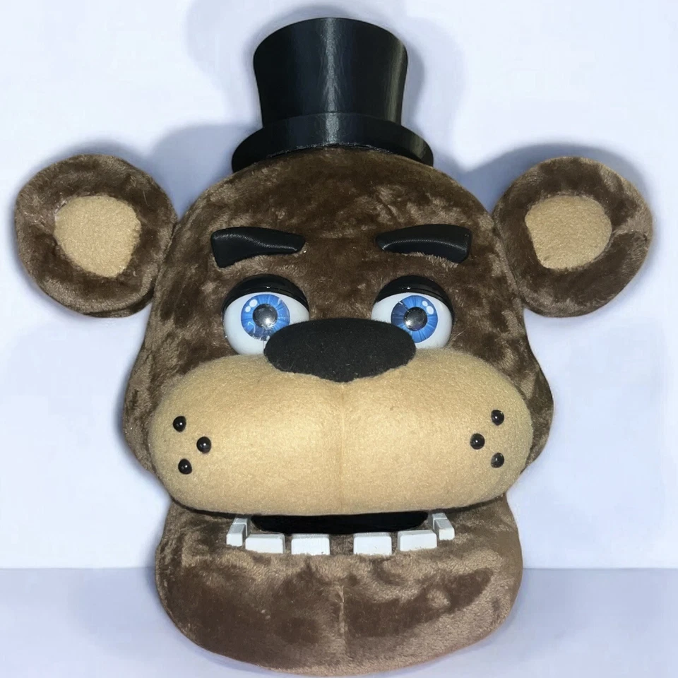 Freddy Fazbear Cosplay Head LED Lights And Moveable Jaw Adult Size READ DESCRIPT - Image 4 of 4