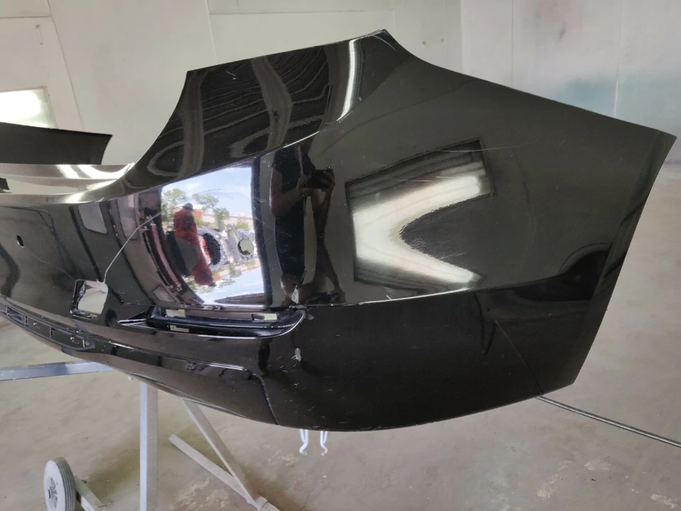 2012 - 2015 BMW 328I 3-SERIES SEDAN F30 REAR BUMPER COVER 51127276717 OEM - Изображение 3 из 4