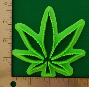 Cannabis Pot Leaf Hemp Weed Novelty Cookie Biscuit Fondant Cutter 4 Inches